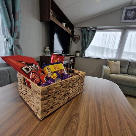 Littlesea Reeds Holiday Home Wyke Regis Екстериор снимка