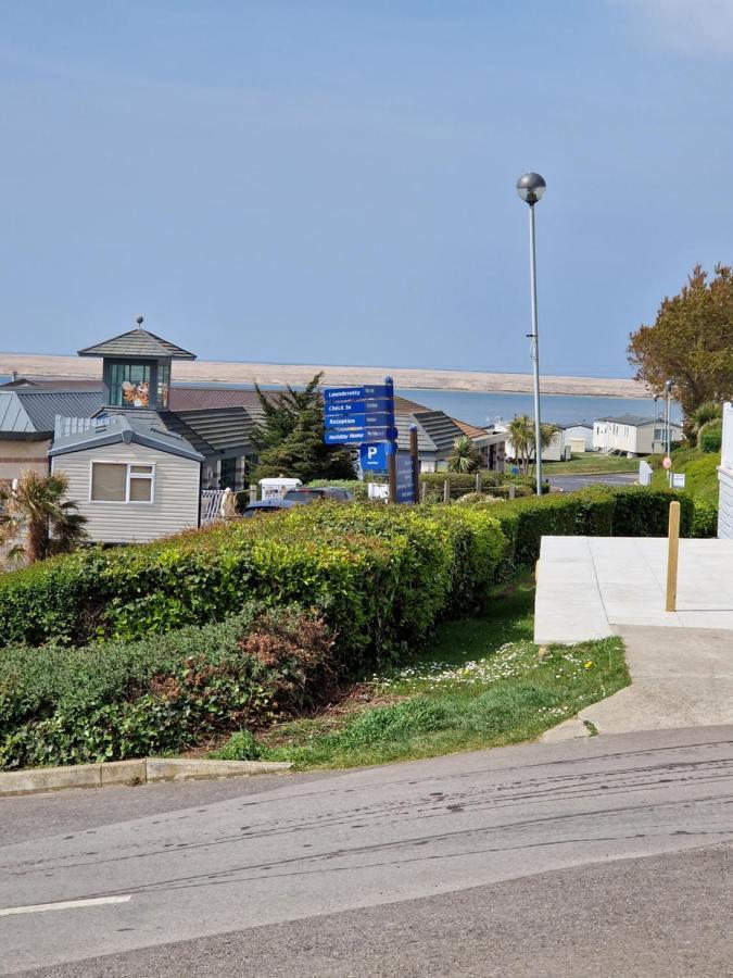 Littlesea Reeds Holiday Home Wyke Regis Екстериор снимка