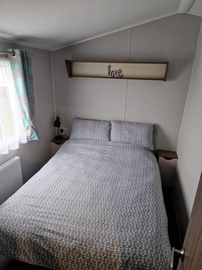Littlesea Reeds Holiday Home Wyke Regis Екстериор снимка