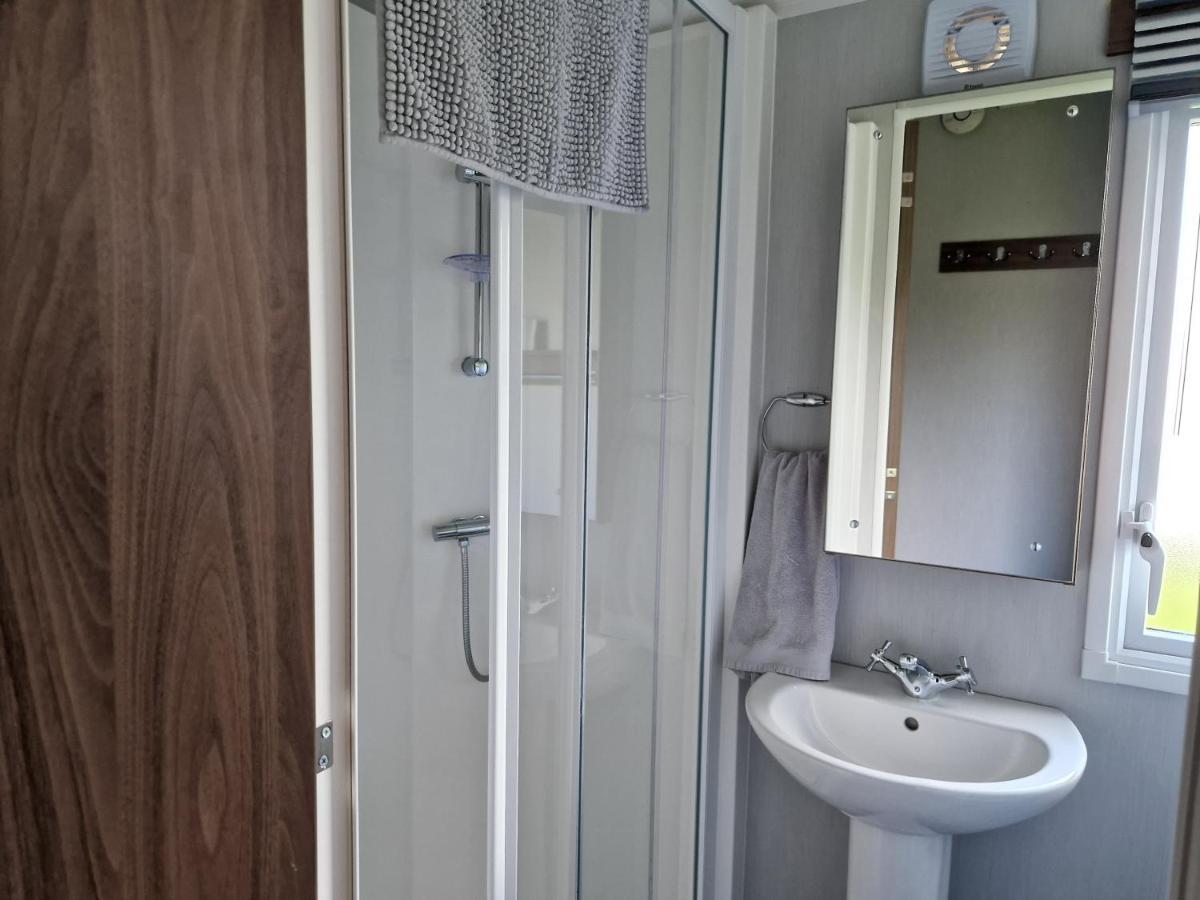 Littlesea Reeds Holiday Home Wyke Regis Екстериор снимка