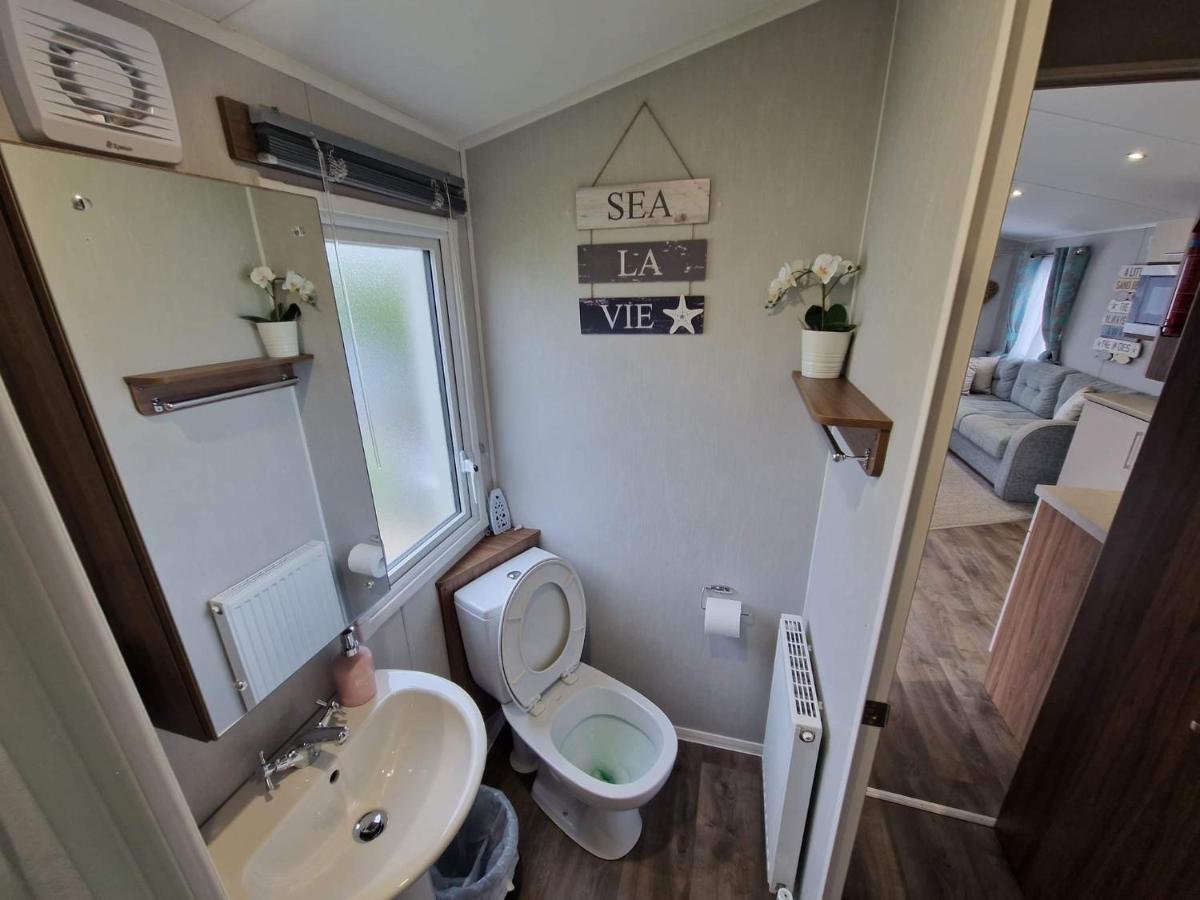 Littlesea Reeds Holiday Home Wyke Regis Екстериор снимка