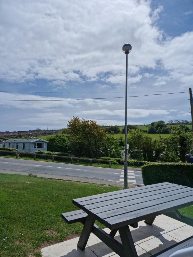 Littlesea Reeds Holiday Home Wyke Regis Екстериор снимка